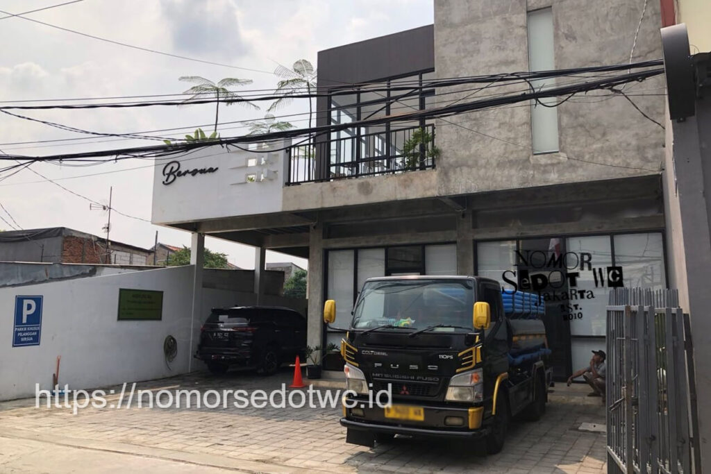 Sedot WC Kelapa Gading